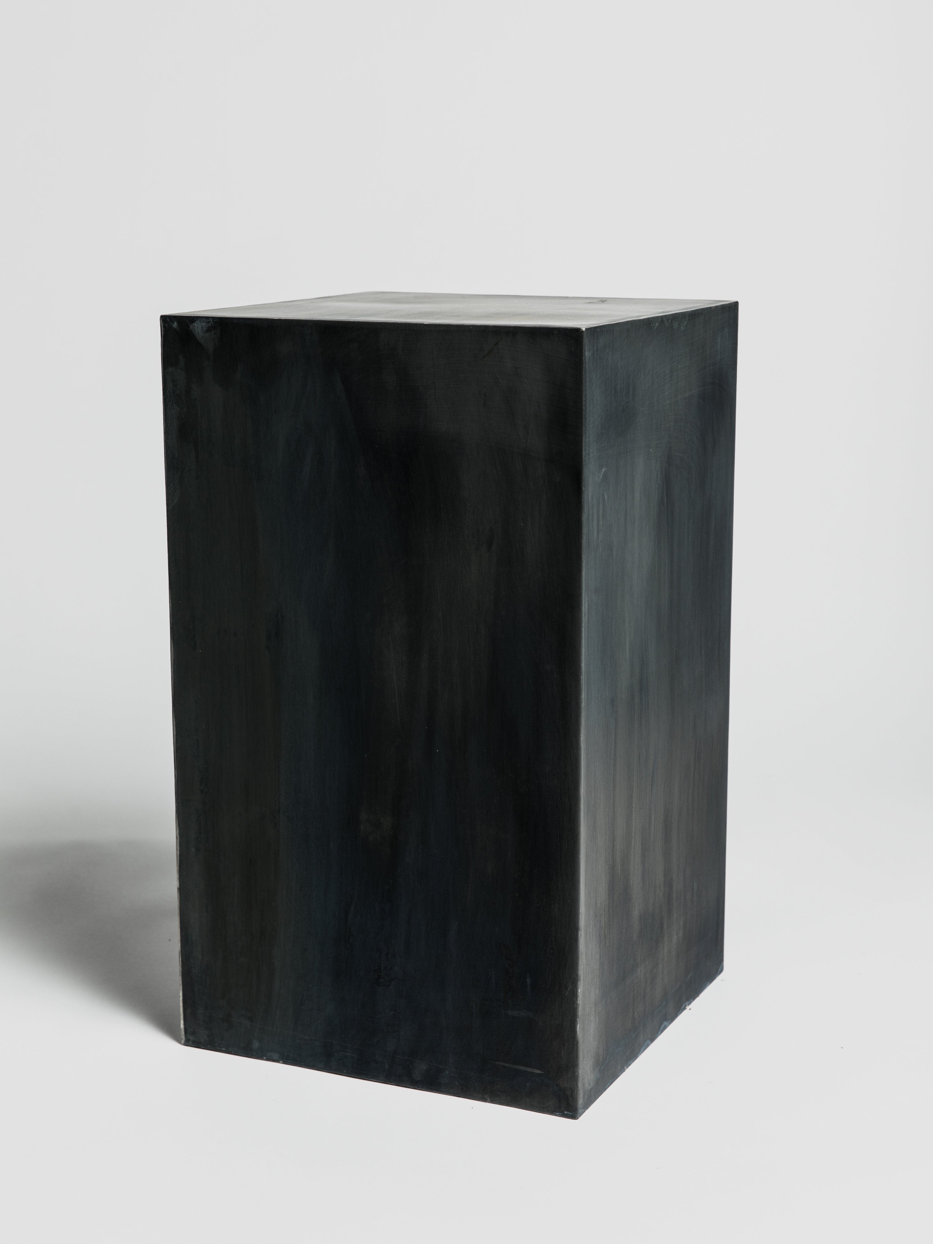 Zinc - Straight Column Pottery Domani 